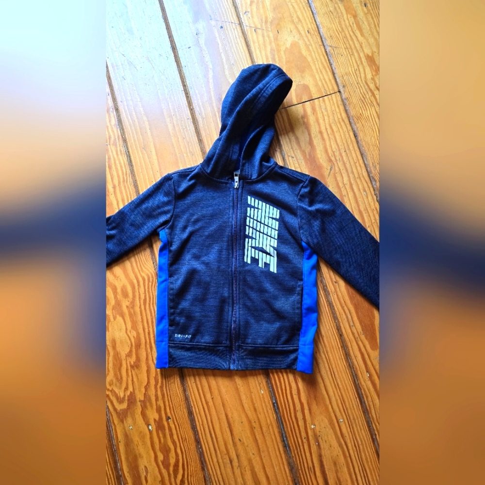 Nike dri-fit zip up sweatshirt. Blue. Size 6 boys kids